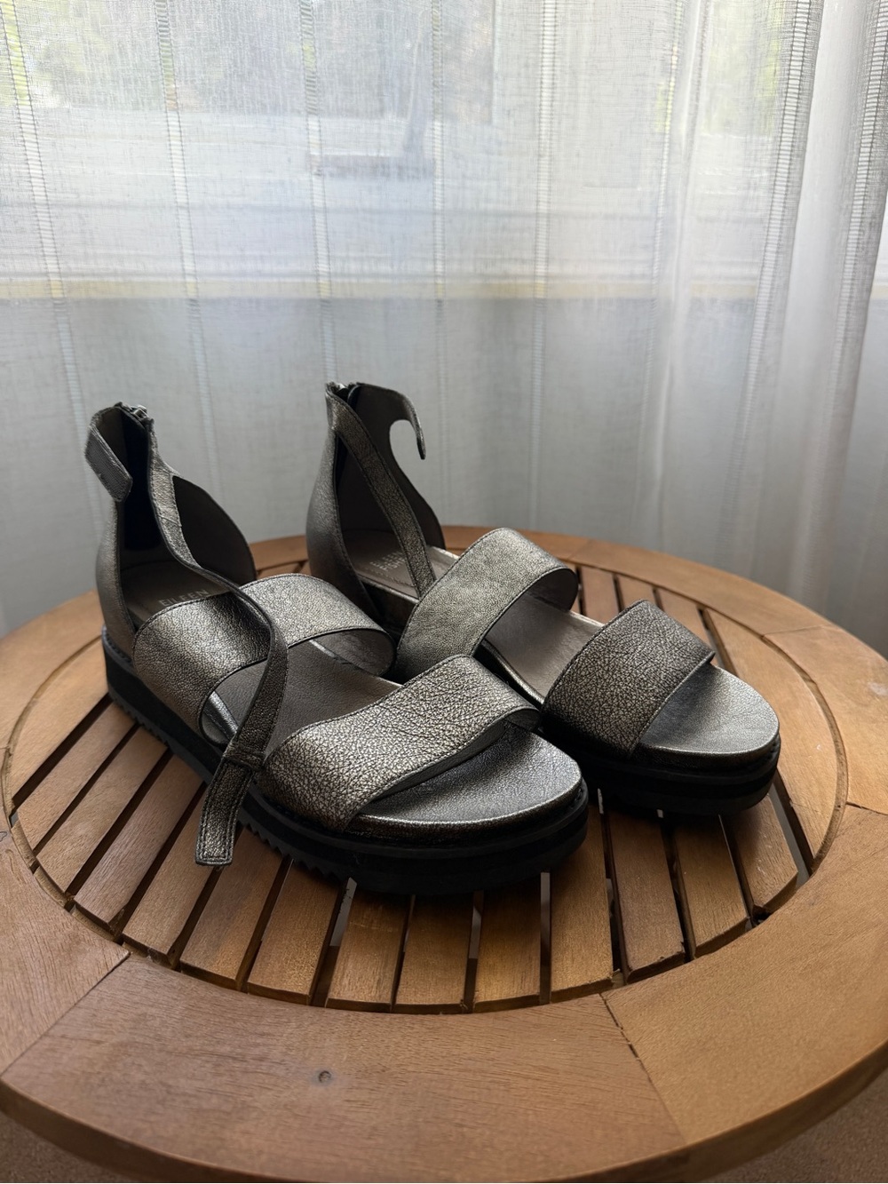 Eileen Fisher Pewter Metallic Platform Sandals Size 9, New